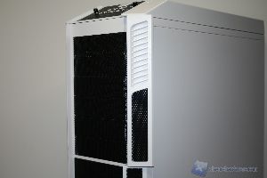 00019Aerocool XPREDATOR WHITE XTREMEHARDWARE.COM