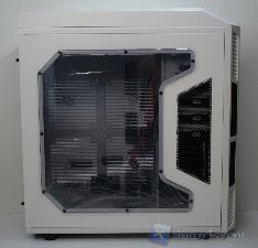 00028Aerocool XPREDATOR WHITE XTREMEHARDWARE.COM