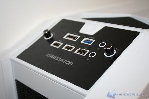 00067Aerocool XPREDATOR WHITE XTREMEHARDWARE.COM