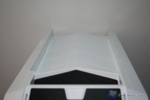 00076Aerocool XPREDATOR WHITE XTREMEHARDWARE.COM